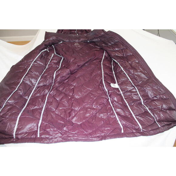 Calvin Klein Lightweight Packable Down Jacket - Small - Picture 3 of 7